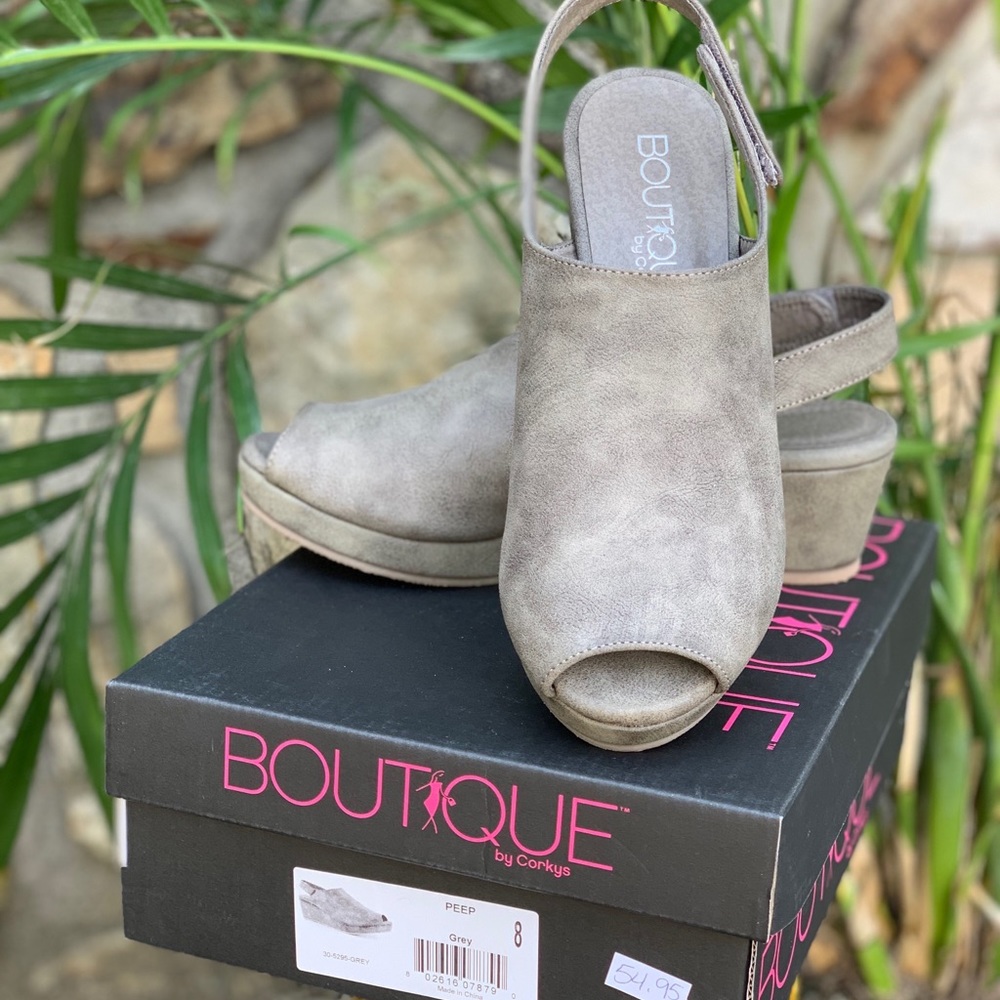 Peep Wedges by Corkys